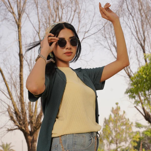 WOMEN'S   BUTTON   DOWN   SHIRT